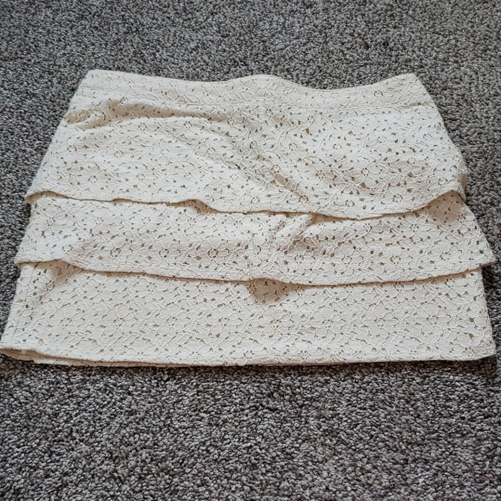 Volcom floral lace skirt  size 25